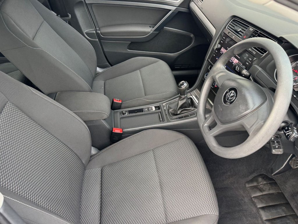 Used Volkswagen Golf 2019 for sale - 77212152: Photo 18