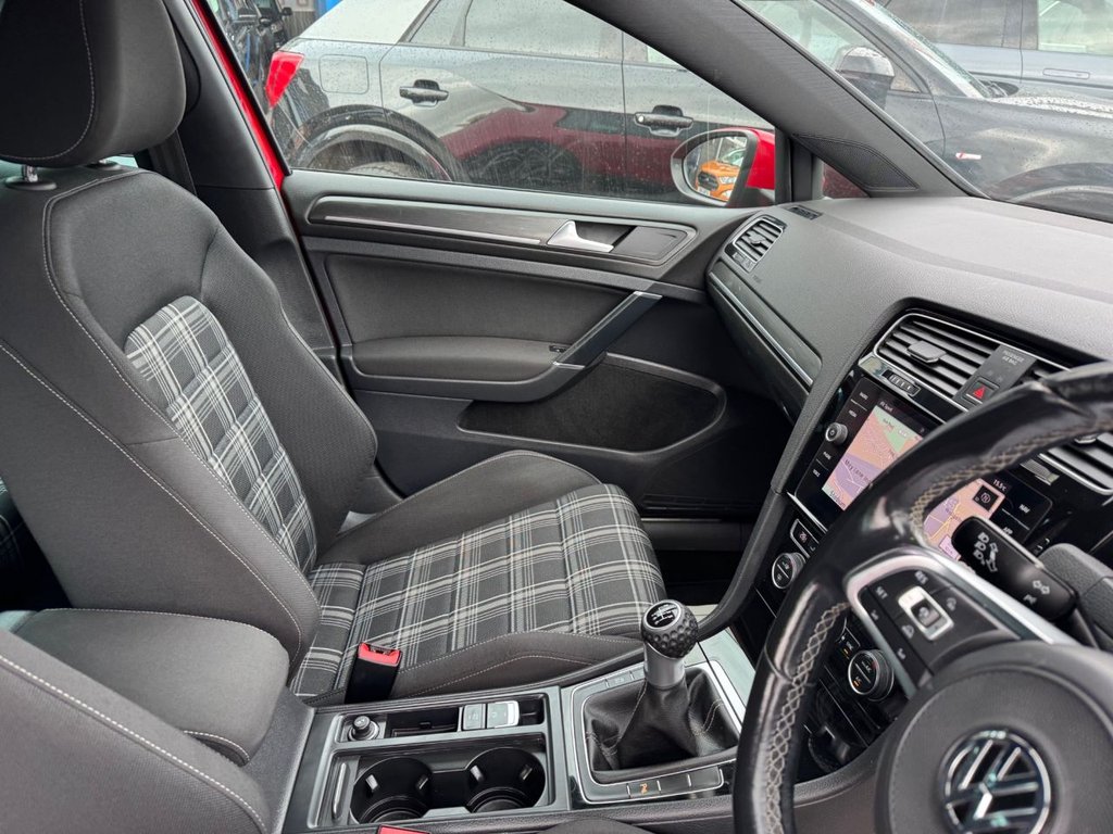 Used Volkswagen Golf 2018 for sale - 76469579: Photo 17