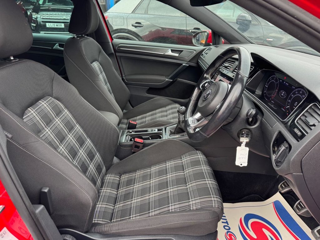 Used Volkswagen Golf 2018 for sale - 76469579: Photo 18