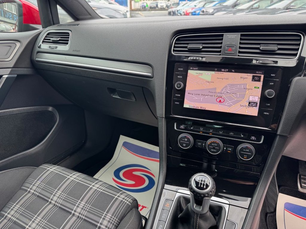 Used Volkswagen Golf 2018 for sale - 76469579: Photo 22