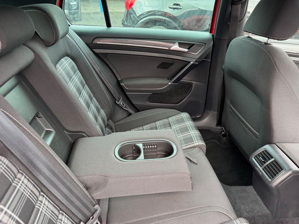 Used Volkswagen Golf 2018 for sale - 76469579: Photo 30