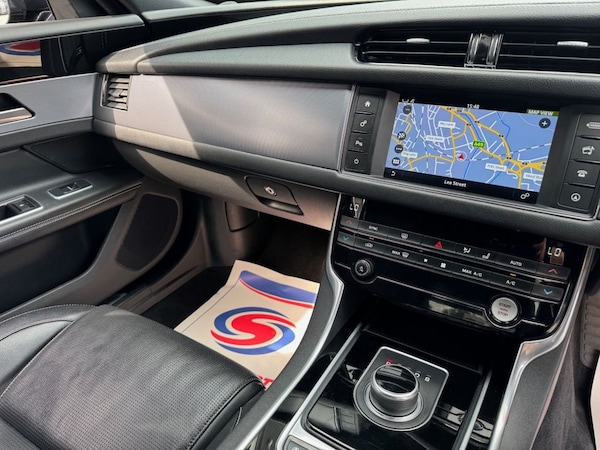 Used Jaguar XF 2017 for sale - 75473628: Photo 23