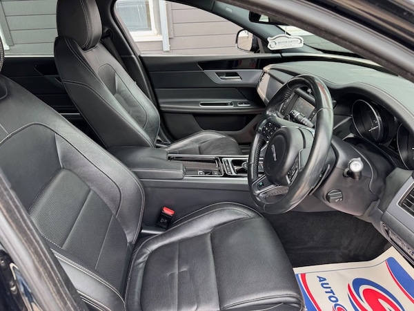 Used Jaguar XF 2017 for sale - 75473628: Photo 27