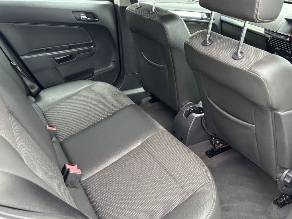 Used Vauxhall Astra 2008 for sale - 76105611: Photo 24