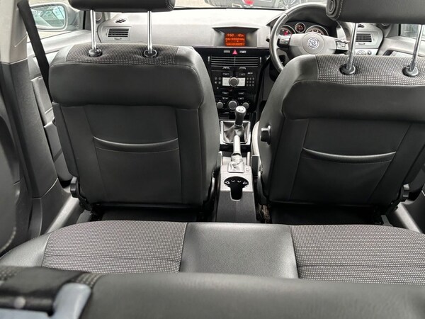 Used Vauxhall Astra 2008 for sale - 76105611: Photo 28