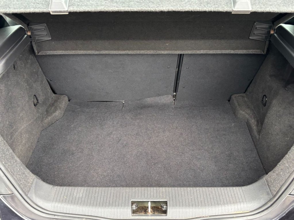 Used Vauxhall Astra 2008 for sale - 76105611: Photo 29