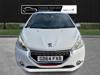 Used Peugeot 208 2015 for sale - 78315339: Photo