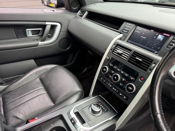 Used Land Rover Discovery Sport 2018 for sale - 76154511: Photo 24