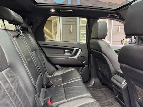 Used Land Rover Discovery Sport 2018 for sale - 76154511: Photo 31
