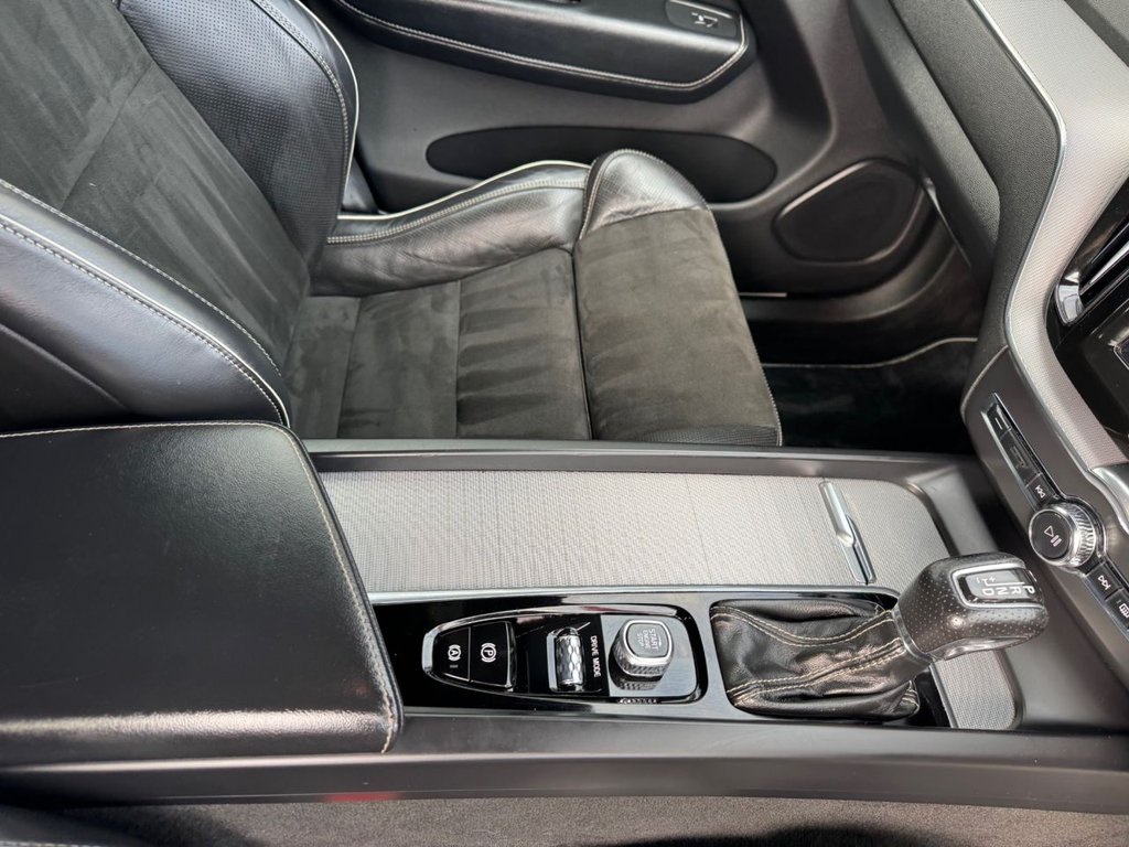 Used Volvo XC60 2018 for sale - 76528749: Photo 21