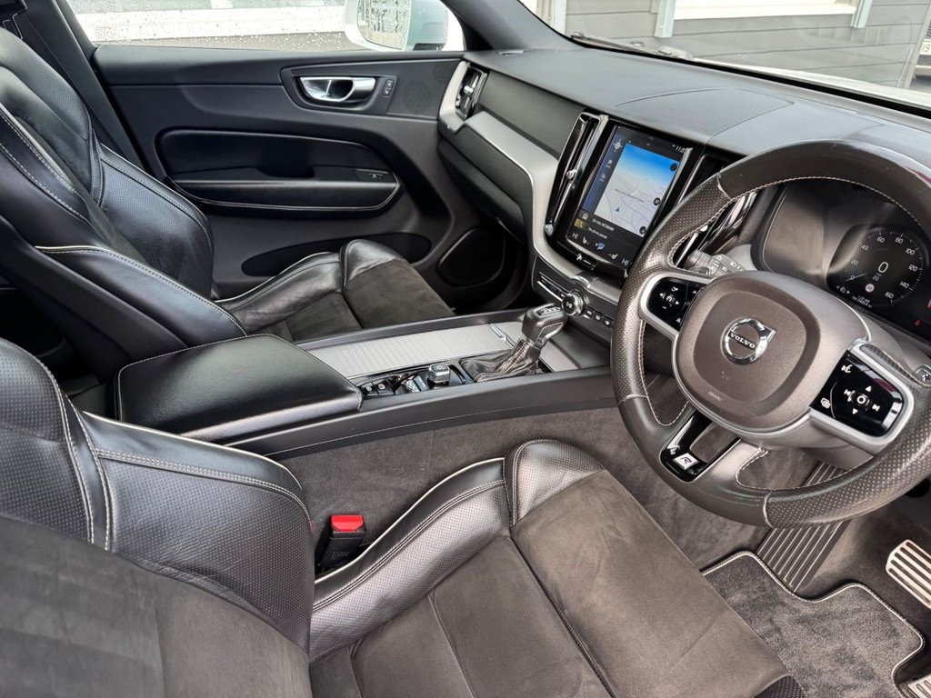 Used Volvo XC60 2018 for sale - 76528749: Photo 24