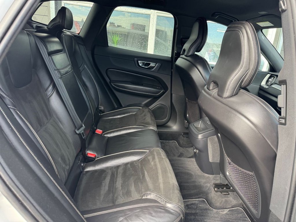 Used Volvo XC60 2018 for sale - 76528749: Photo 28