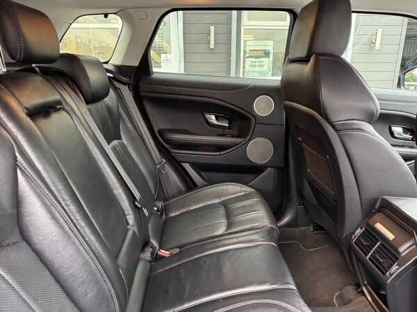 Used Land Rover Range Rover Evoque 2018 for sale - 76235832: Photo 32