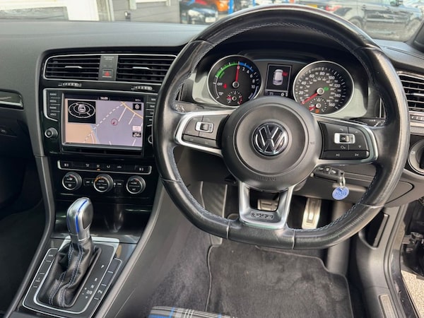 Used Volkswagen Golf 2016 for sale - 76086420: Photo 25
