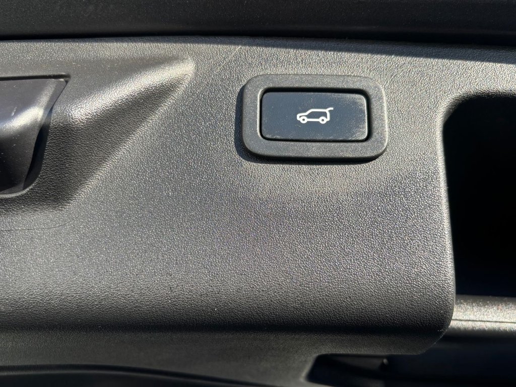 Used Land Rover Discovery Sport 2018 for sale - 77110524: Photo 38