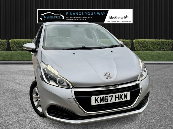Used Peugeot 208 2017 for sale - 76303459: Photo 6