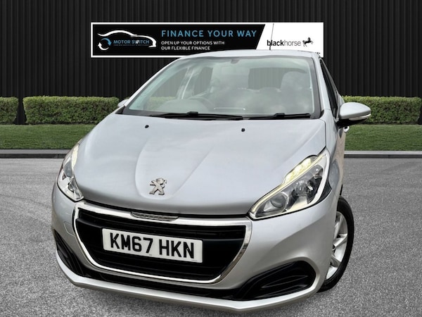 Used Peugeot 208 2017 for sale - 76303459: Photo 7
