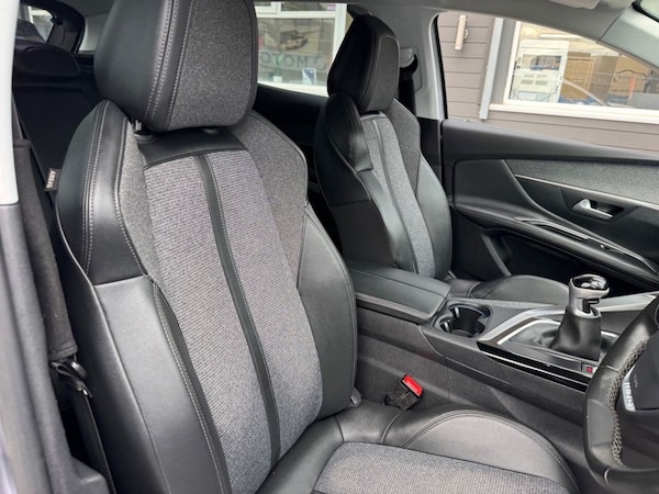 Used Peugeot 3008 2019 for sale - 76203218: Photo 19