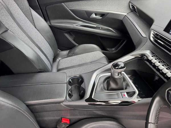 Used Peugeot 3008 2019 for sale - 76203218: Photo 21