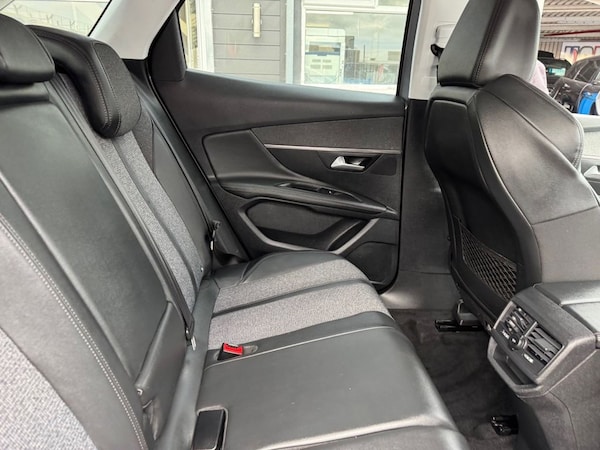 Used Peugeot 3008 2019 for sale - 76203218: Photo 30