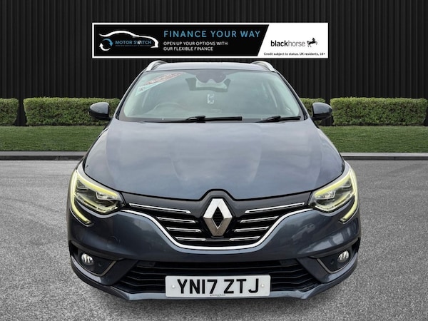 Used Renault Megane 2017 for sale - 76291928: Photo 2