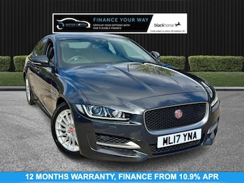 Used Jaguar XE 2017 for sale - 78256835: Photo
