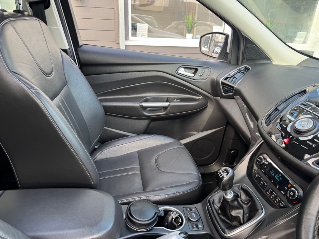 Used Ford Kuga 2015 for sale - 77835236: Photo 23