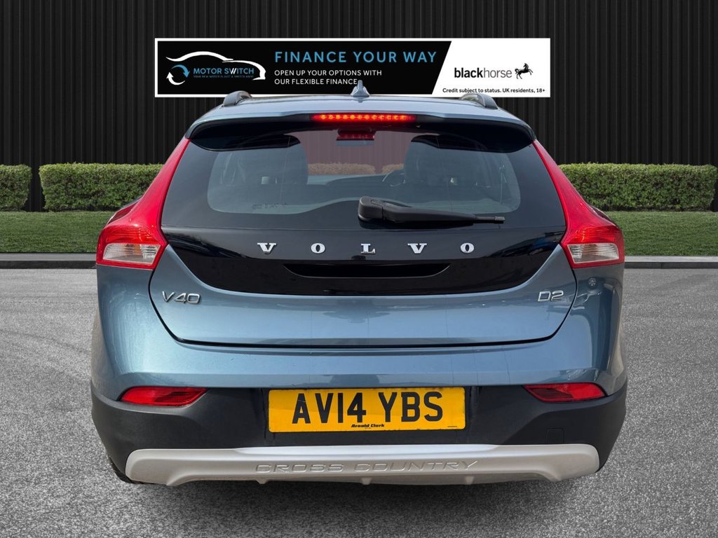 Used Volvo V40 Cross Country 2014 for sale - 77967089: Photo 10