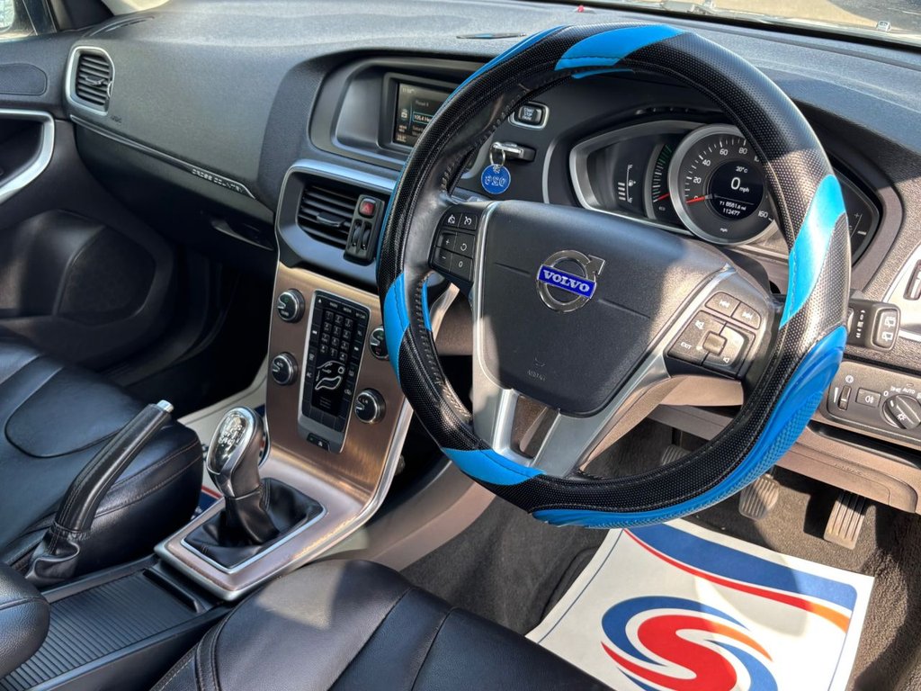 Used Volvo V40 Cross Country 2014 for sale - 77967089: Photo 17