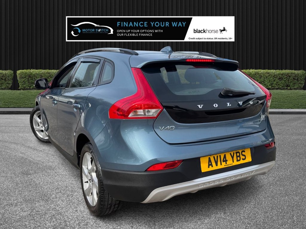 Used Volvo V40 Cross Country 2014 for sale - 77967089: Photo 9