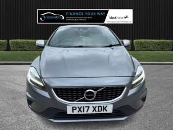Used Volvo V40 2017 for sale - 74865511: Photo