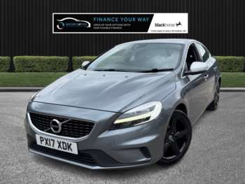 Used Volvo V40 2017 for sale - 74865511: Photo
