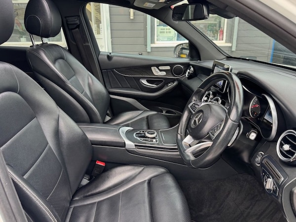 Used Mercedes-Benz GLC 2018 for sale - 76203245: Photo 18