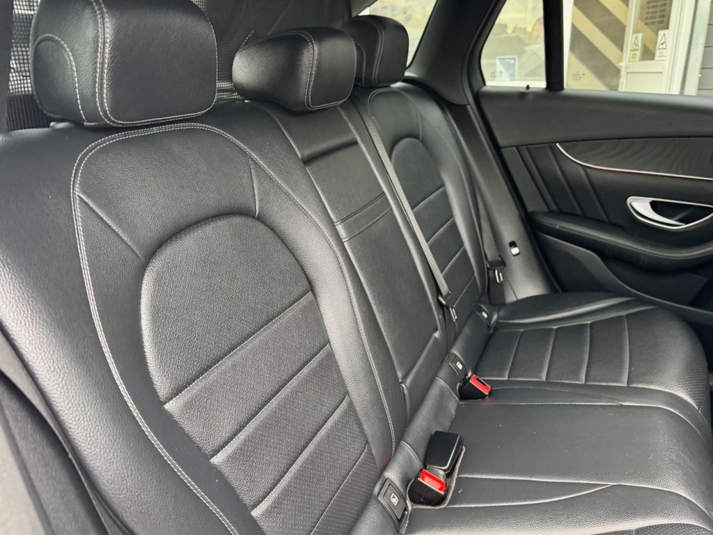 Used Mercedes-Benz GLC 2018 for sale - 76203245: Photo 31