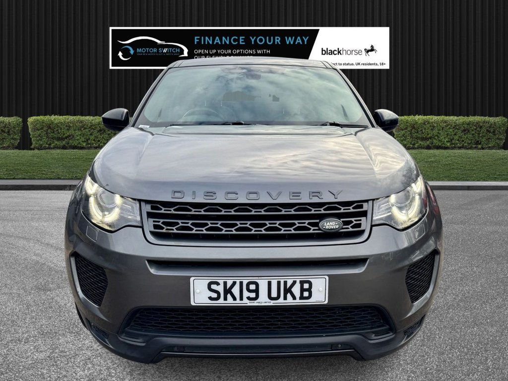 Used Land Rover Discovery Sport 2019 for sale - 76841384: Photo 2