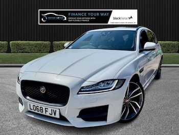 Used Jaguar XF 2018 for sale - 78996162: Photo