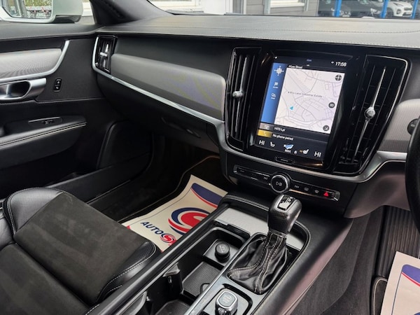 Used Volvo S90 2018 for sale - 74367857: Photo 16