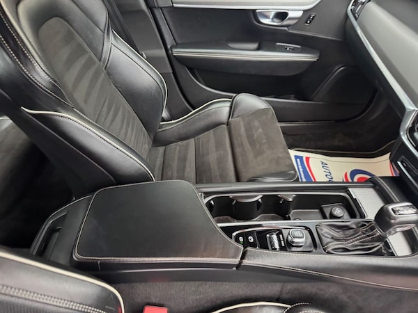 Used Volvo S90 2018 for sale - 74367857: Photo 21