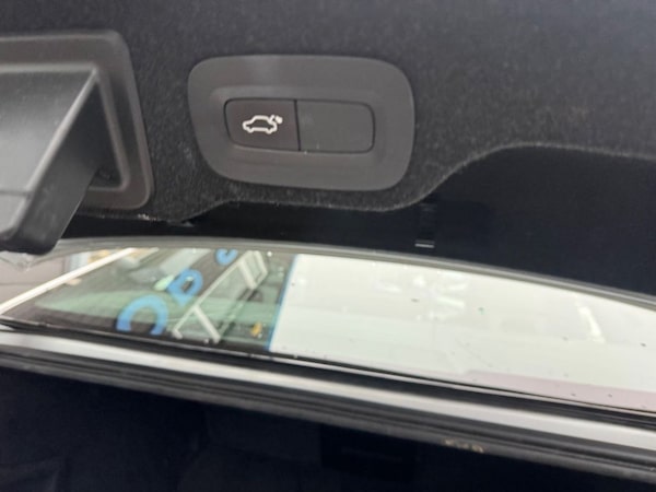 Used Volvo S90 2018 for sale - 74367857: Photo 34