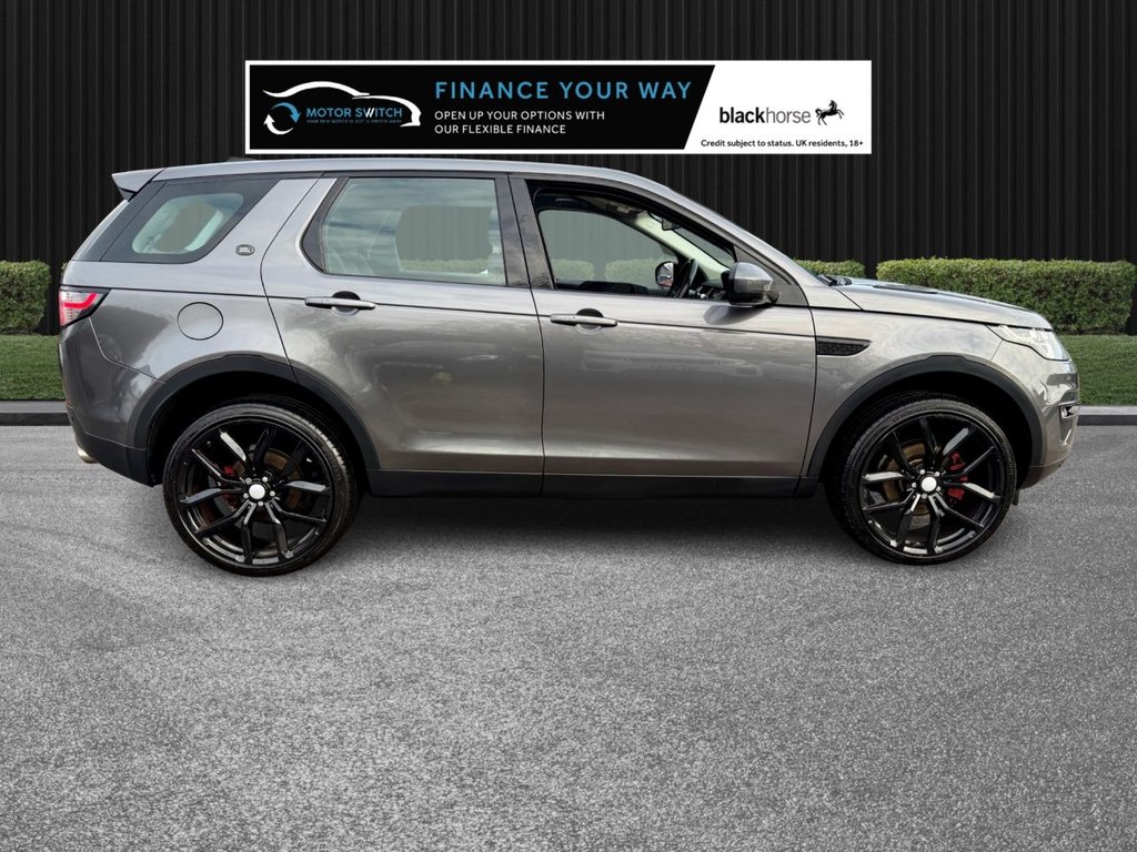 Used Land Rover Discovery Sport 2017 for sale - 76711082: Photo 5