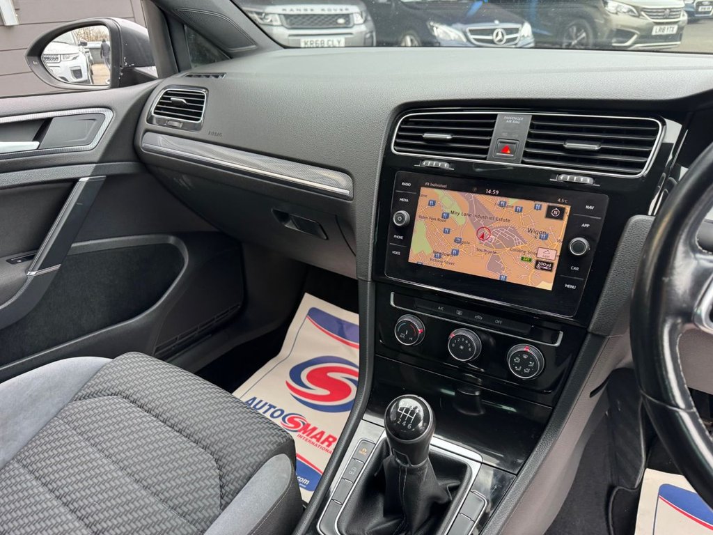 Used Volkswagen Golf 2018 for sale - 77200163: Photo 15