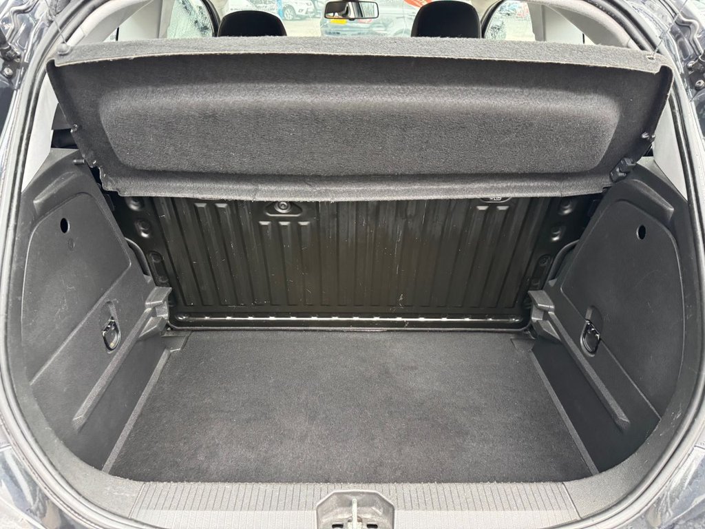 Used Vauxhall Corsa 2015 for sale - 76303536: Photo 27