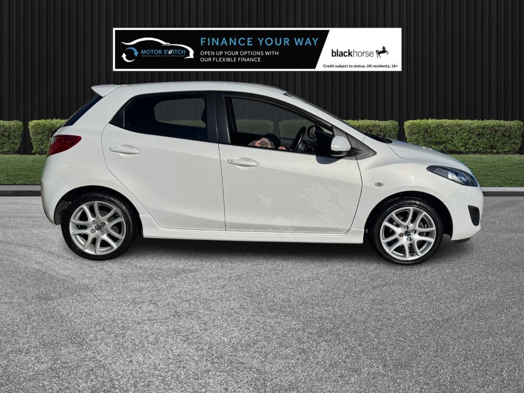 Used Mazda Mazda2 2014 for sale - 77734012: Photo 12