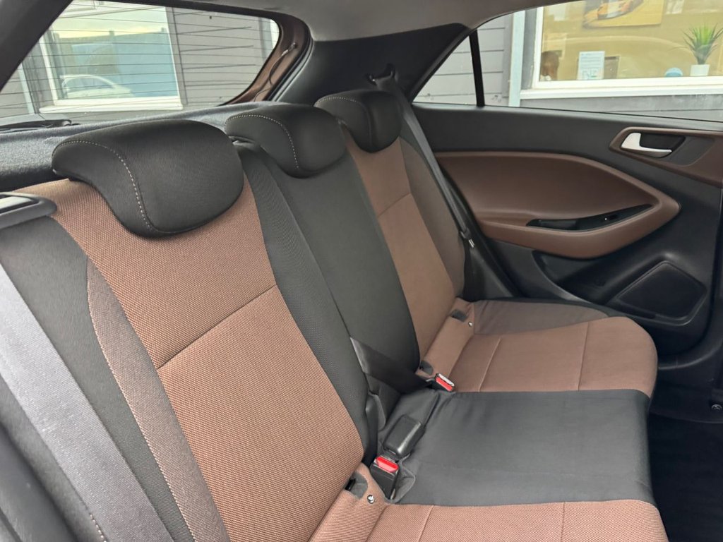 Used Hyundai i20 2016 for sale - 76867929: Photo 28