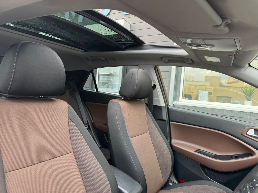 Used Hyundai i20 2016 for sale - 76867929: Photo 32