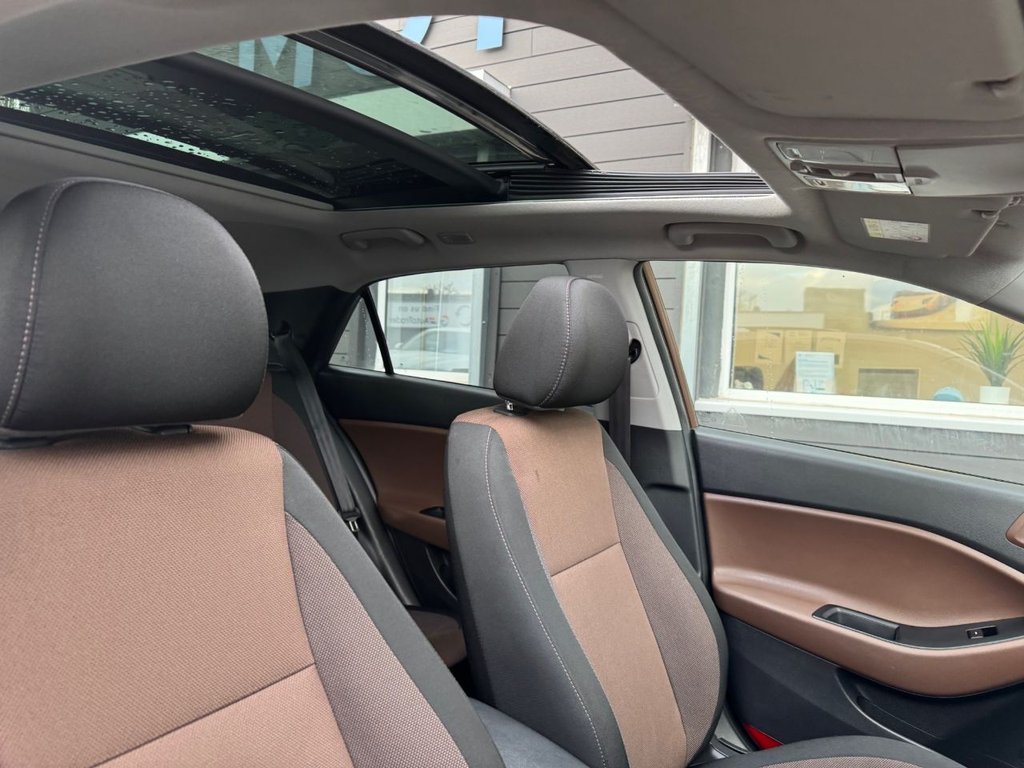 Used Hyundai i20 2016 for sale - 76867929: Photo 34