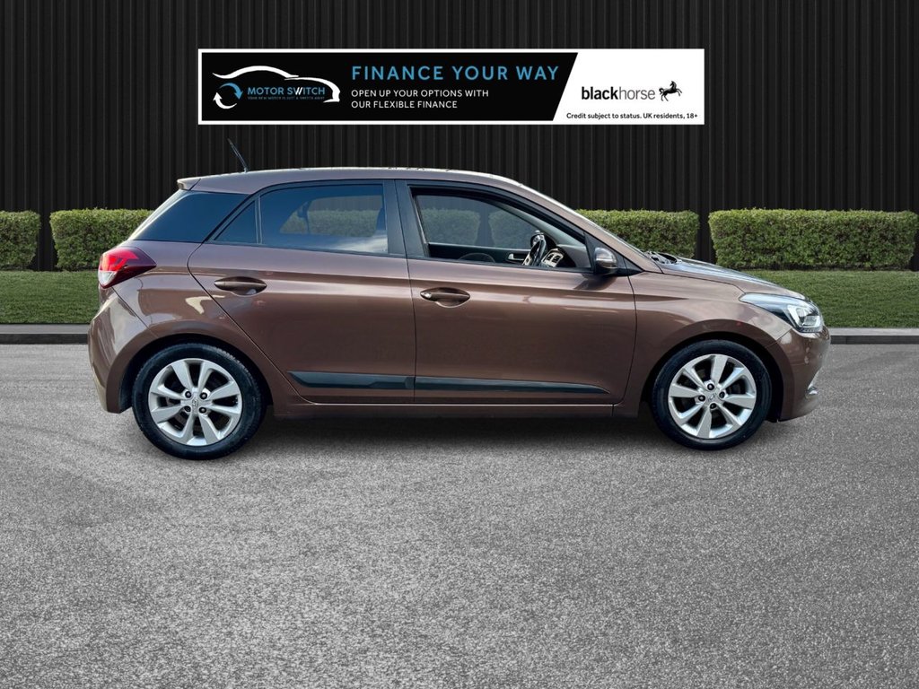 Used Hyundai i20 2016 for sale - 76867929: Photo 5