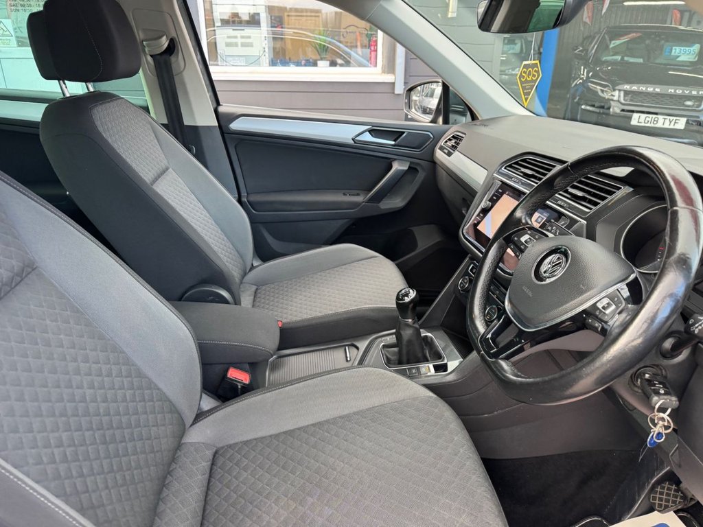 Used Volkswagen Tiguan 2018 for sale - 76356839: Photo 27