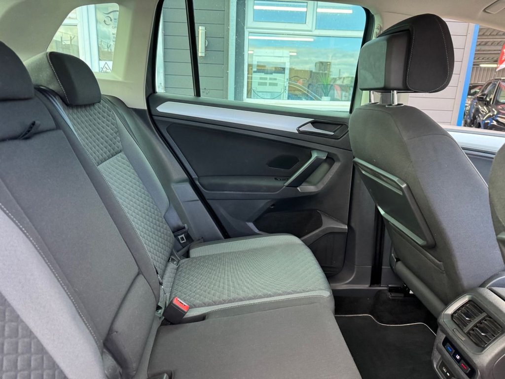 Used Volkswagen Tiguan 2018 for sale - 76356839: Photo 29