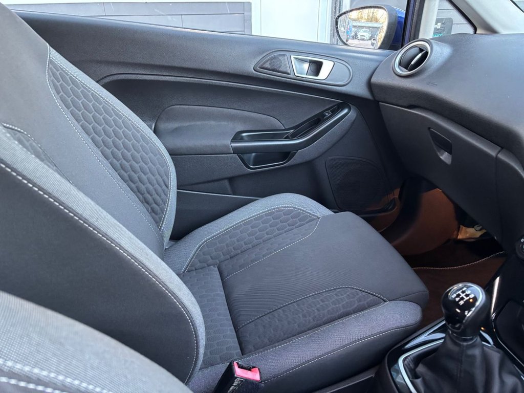 Used Ford Fiesta 2015 for sale - 76686087: Photo 21